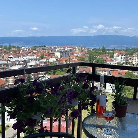 Stunning Lake And Mountain Views - Velkoski Apartments Ohrid Exteriör bild